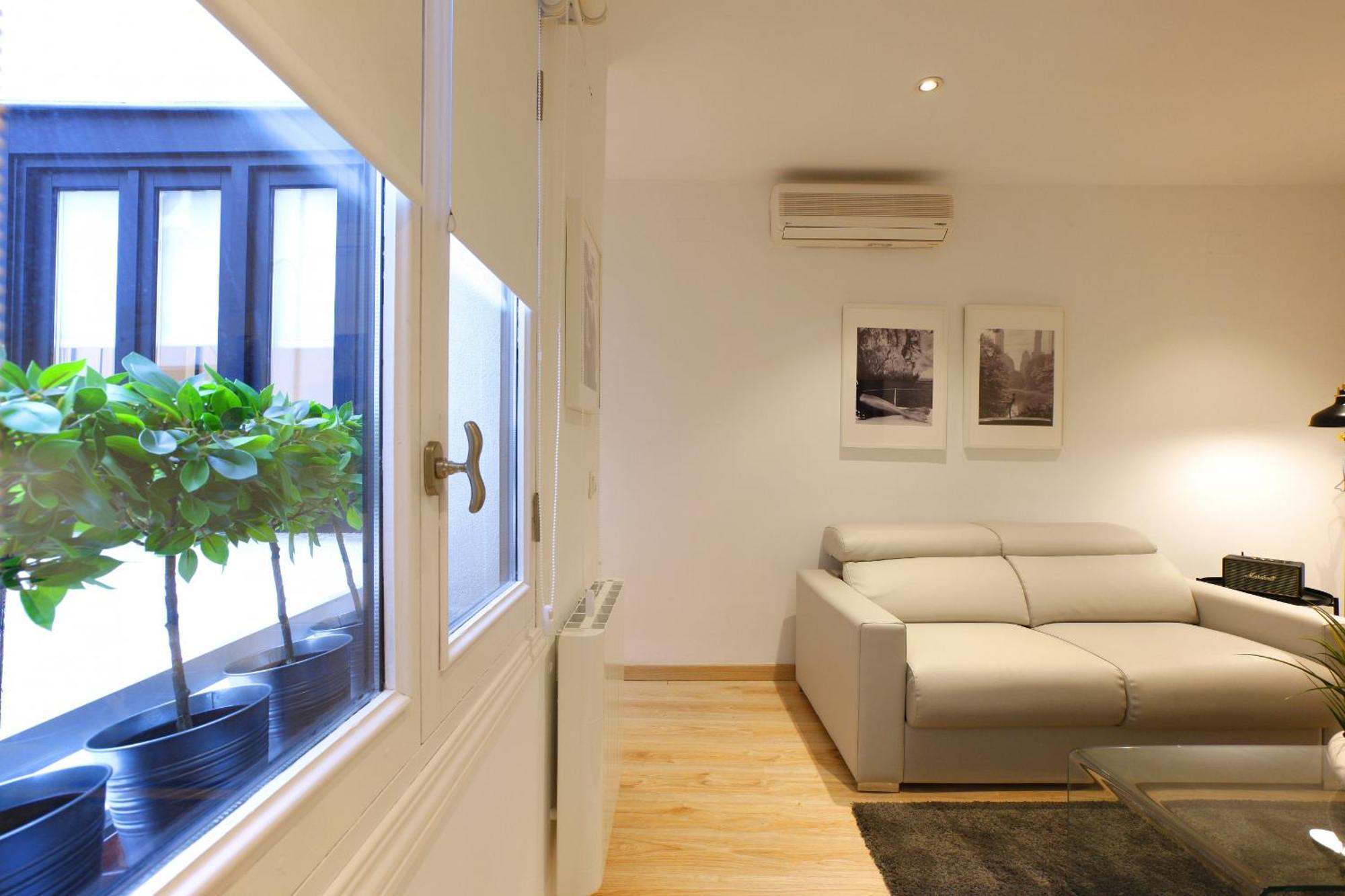 Atocha Suite - Barrio De Las Letras Madrid Buitenkant foto